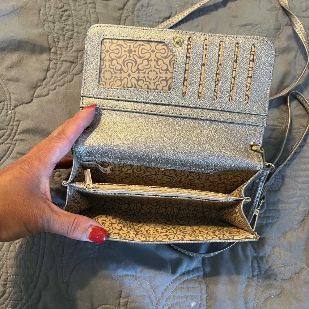 Wristlet - Picture 3 of 4